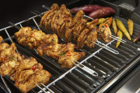 Подставка универсальная с шампурами Broil King