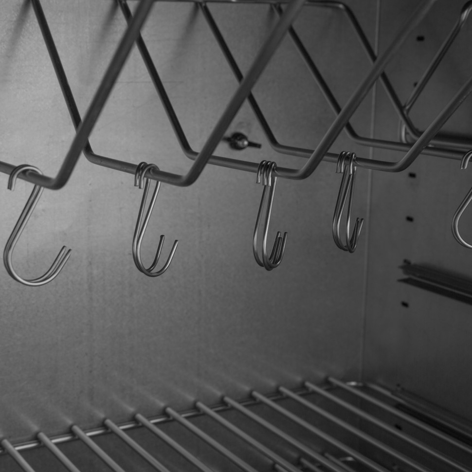 Угольная вертикальная коптильня Broil King