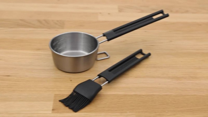 Набор кисть и ковшик для боковой горелки Broil King-video