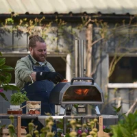 Мульти-печь для пиццы Ooni Karu 2 Pro (обновленная 2025)