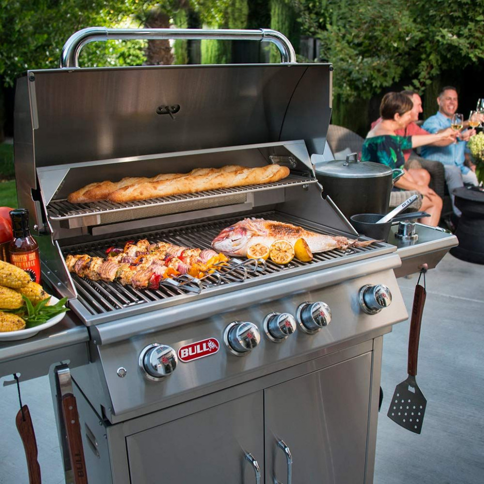 Газовый гриль BULL Angus + Основание